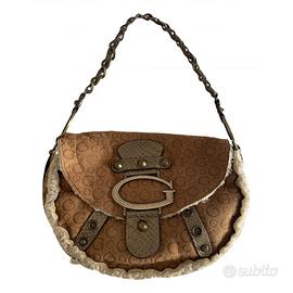 Borsa donna Guess pelle scamosciata con fibbia