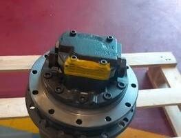 Motoriduttore per escavatore Komatsu PC 95