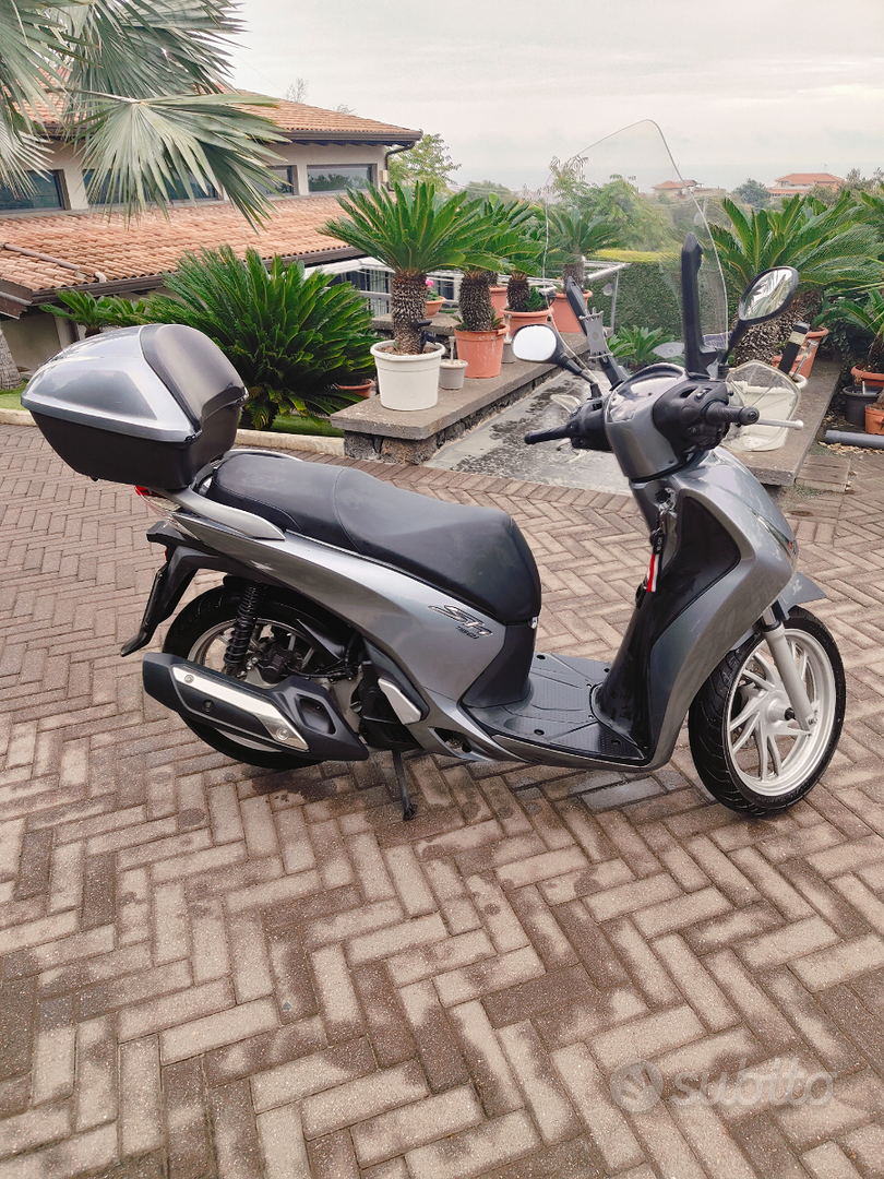 Marca Honda Scooter Sh 150 Usato Honda SH 150 Null Annunci Firenze