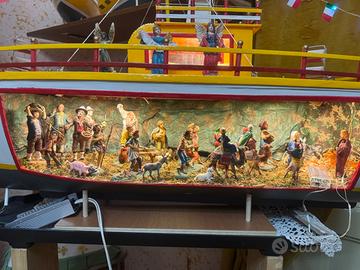 Barche con presepe all’interno
