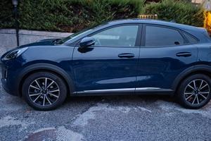 FORD PUMA Titanium