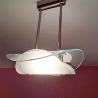 lampadario moderno in vetro e metallo