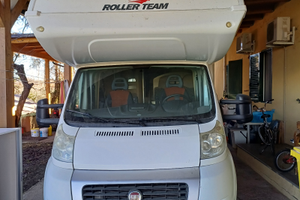 Camper Granduca garage roller team