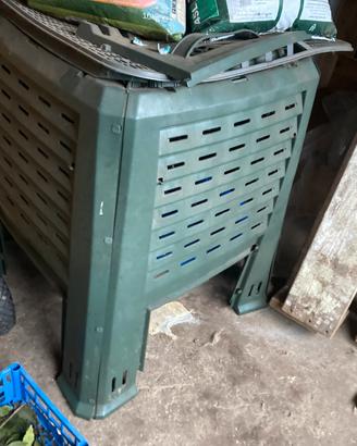 COMPOSTIERA DA GIARDINO