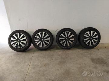 Cerchi ferro e pneumatici gomme invernali R16