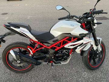 Benelli BN 125