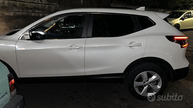 Nissan quasqai