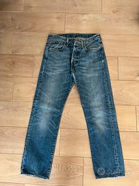 Jeans Levi’ s 501
