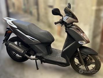 Ciclomotore Kymco Agility