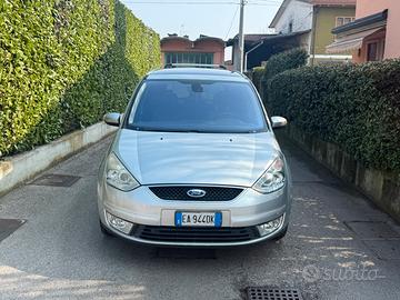 Ford Galaxy 7 posti