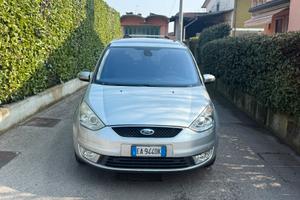 Ford Galaxy 7 posti