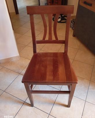 4 sedie in legno massello  