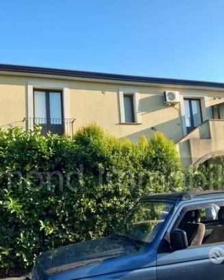 Appartanvilla con posto auto a Piedimonte Etneo