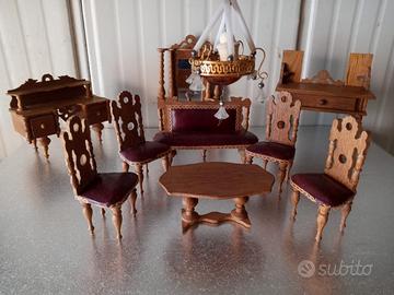 Mobili casa delle bambole