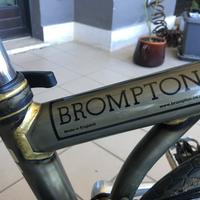 Brompton color raw (verdone) con saldature d’orate