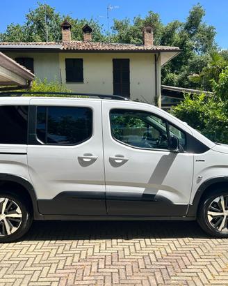 Peugeot Rifter 130 blueHdi Gt Line Eat8 GARANZIA