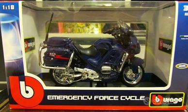 Modellino Burago moto BMW Carabinieri scala 1:18
