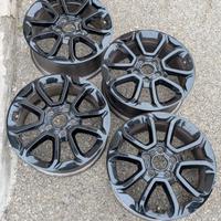 Cerchi nero lucido Mopar 16"
