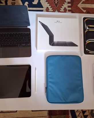 iPad Pro 13" M5 + Magic Keyboard + Apple Pencil