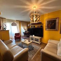 Ampio e Luminoso 4 Locali Ristrutturato con Box e