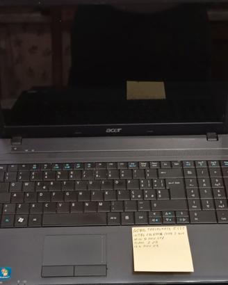 ACER Travelmate 5335