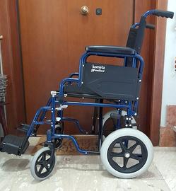 Sedia a rotelle pieghevole da transito per anziani