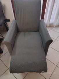 POLTRONA reclinabile