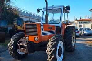 Trattore agricolo FIAT 980