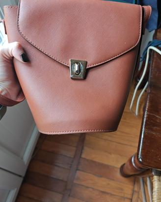 Borsa a secchiello Primark