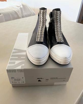 Sneakers Arvid Yuki Shy