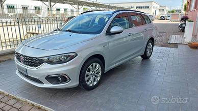 FIAT Tipo 1.3 Mjt S&S SW Business Az. Italia Ok