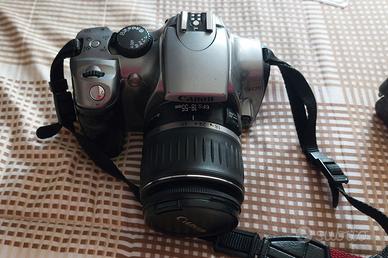 Macchina fotografica Canon eos 300D