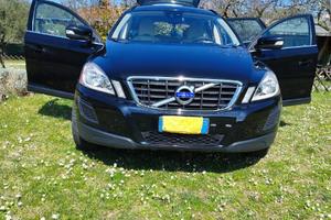 VOLVO XC60 versione, D3 con tutti OPCIONAL Tettuc