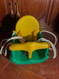 Altalena in materiale plastico