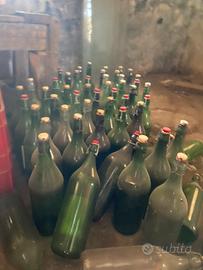 Bottiglioni di vetro