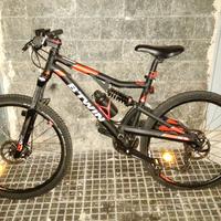 Bicicletta sportiva B-Twin