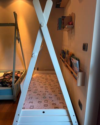 lettino montessoriano con sponda