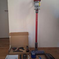 Dyson V10  + kit di accessori