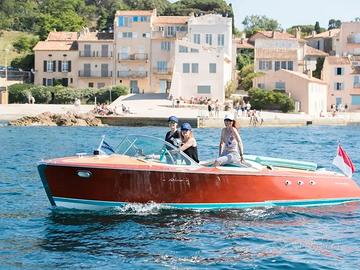 Riva Ariston – Scafo in legno restaurato, pronto p