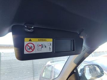 Aletta parasole destra AUDI Q3 del 2017
