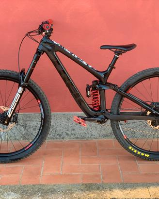 Trek slash 9.8 full carbon