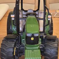 trattore john deere 