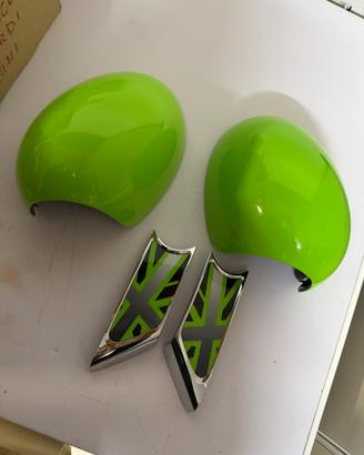 Calotte specchietti e dettagli frecce per MINI
