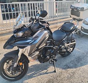 Benelli trk 702 