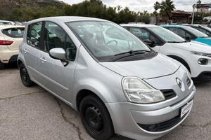 Renault Modus 1.5 dCi 85CV Dynamique