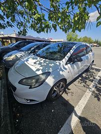 opel corsa e coupè 1.4 benzina + Gpl