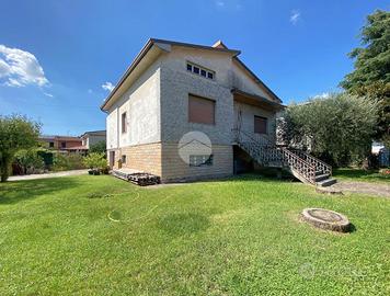 VILLA SINGOLA A CALVISANO