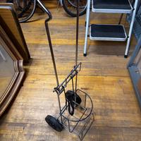 Carrello porta bombola ossigeno