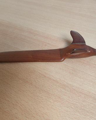 Tagliacarte in legno