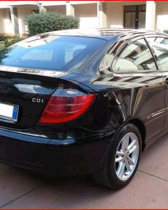 paraurti posteriore Mercedes sportcoupé 